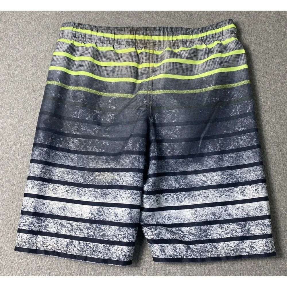 Under Armour Boys Swim Shorts Size L